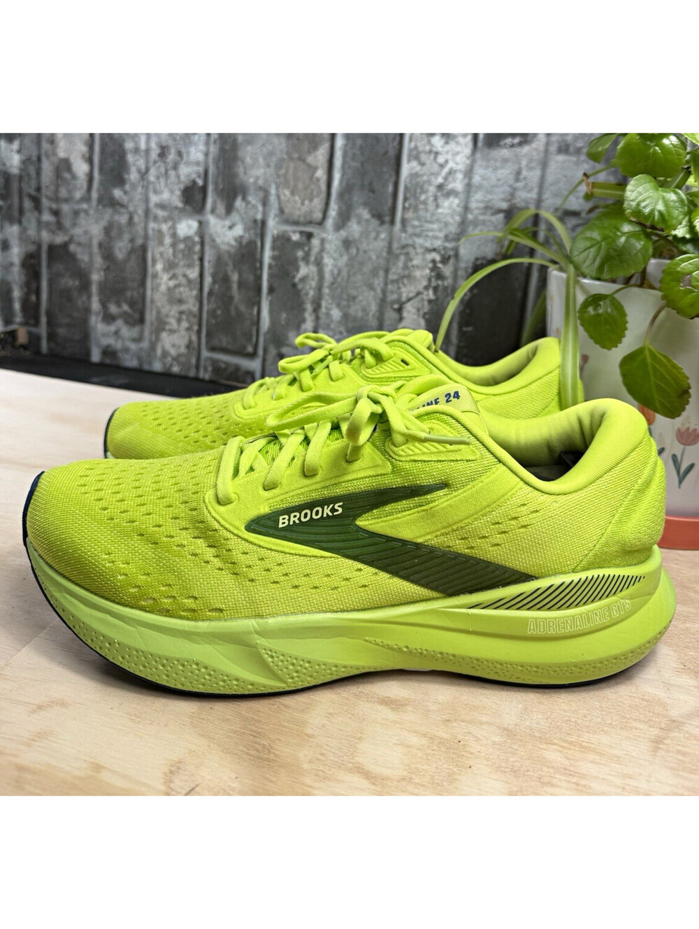 Brooks Adrenaline GTS 24 Men’s Running Shoes Breathable Mesh US 9 D 1104371D336